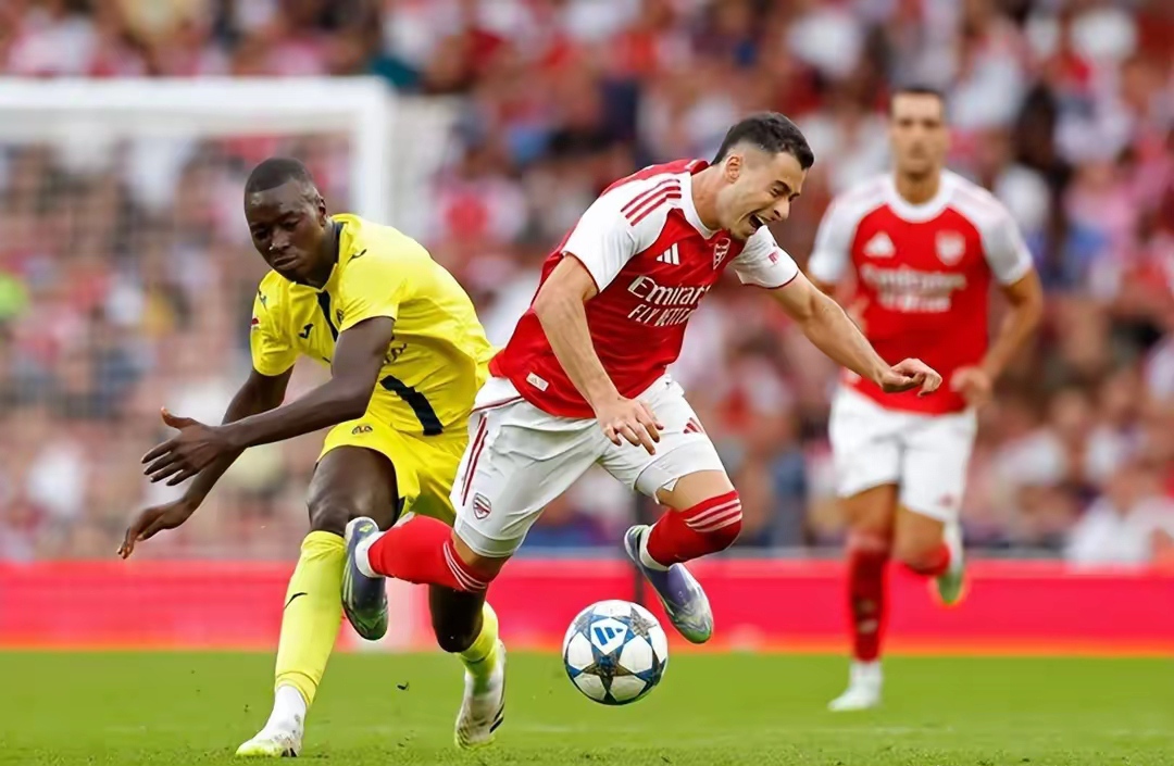 九游体育官网-欧超杯赛程吃紧，比利亚雷亚尔加时末段防线松动，球迷炸锅，身体对抗强度拉满的简单介绍